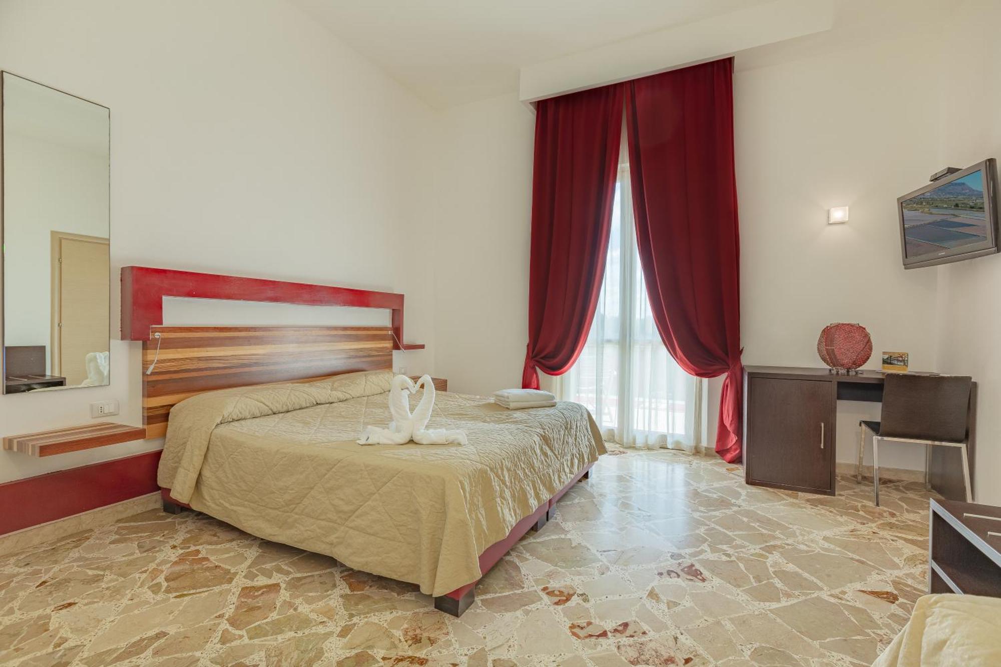 Divino Hotel Trapani Exterior photo