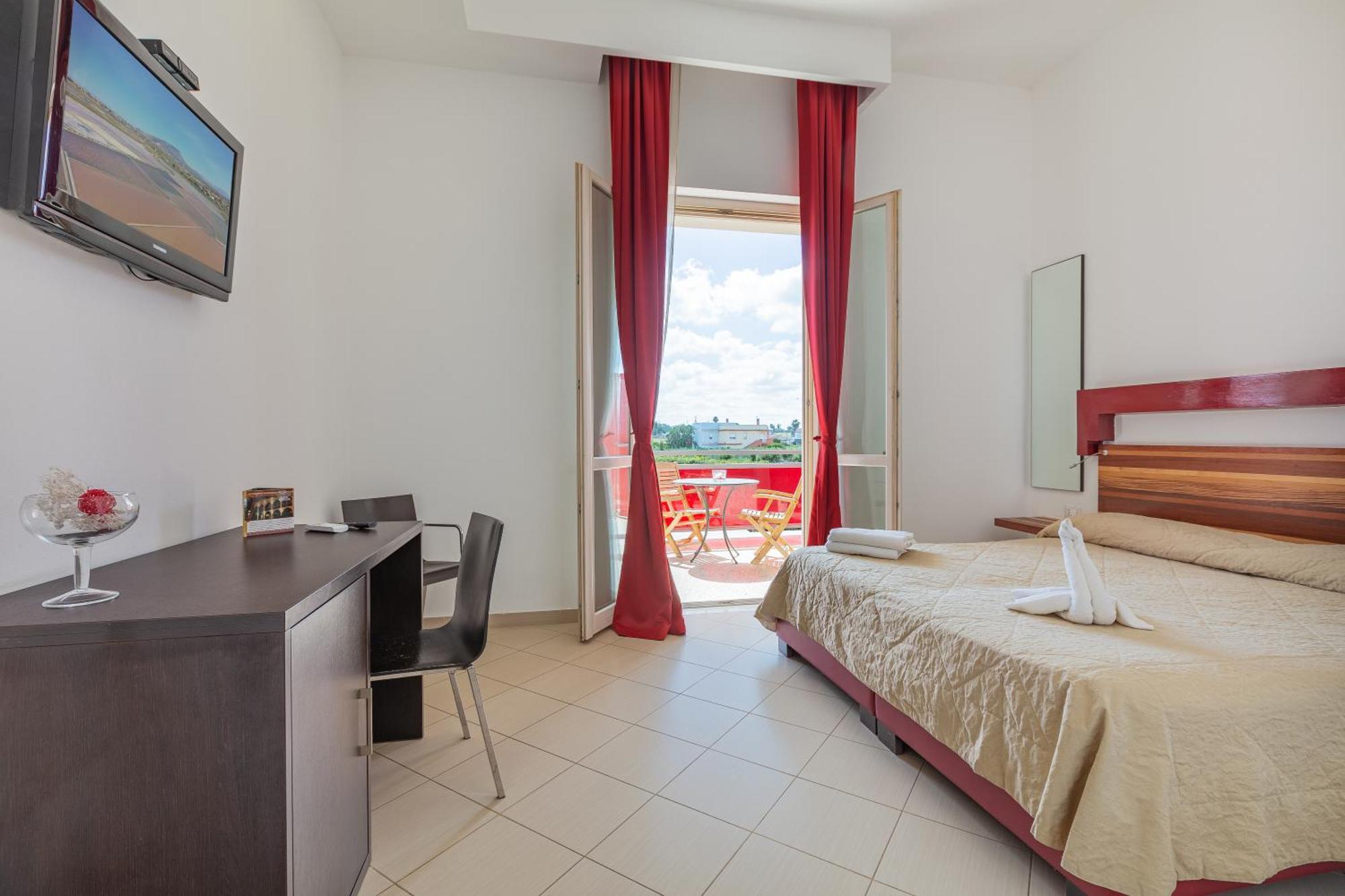 Divino Hotel Trapani Exterior photo