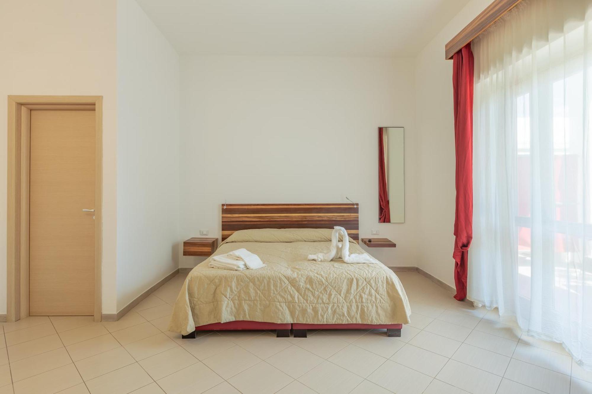 Divino Hotel Trapani Exterior photo