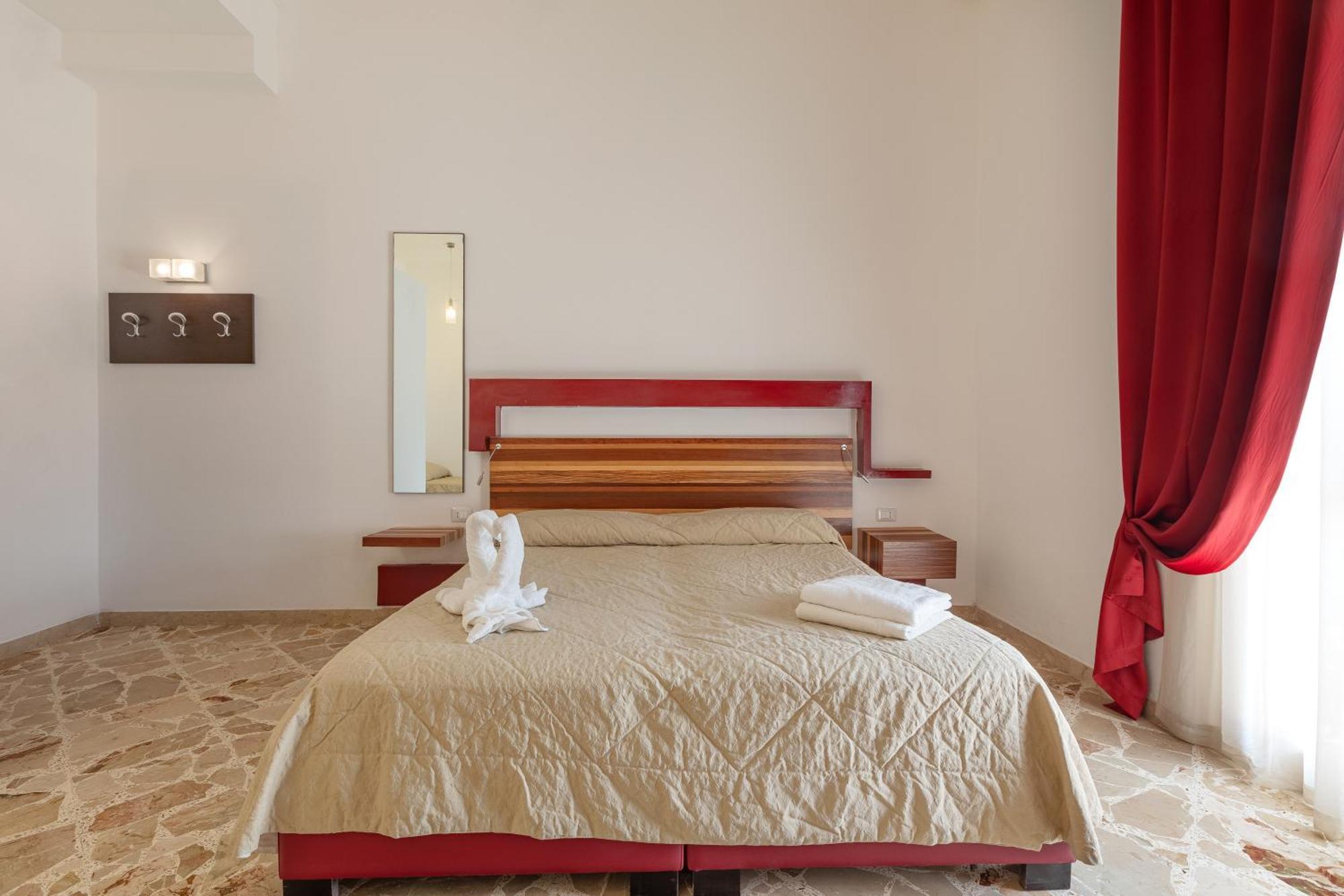 Divino Hotel Trapani Exterior photo